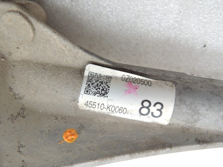 Oriģinālās komplektācijas Toyota Yaris IV XP210 stūres pārnesumu stūres statīvs 45510K0060