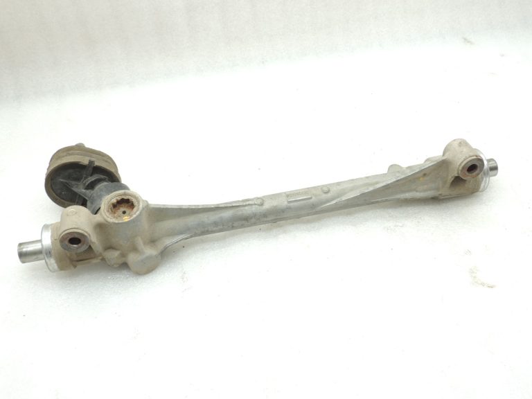 Oriģinālās komplektācijas Toyota Yaris IV XP210 stūres pārnesumu stūres statīvs 45510K0060