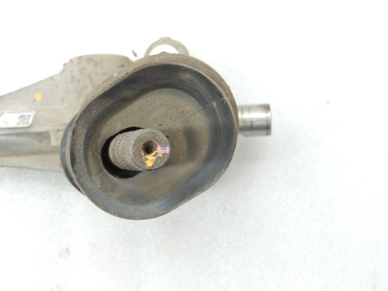 Oriģinālās komplektācijas Toyota Yaris IV XP210 stūres pārnesumu stūres statīvs 45510K0060