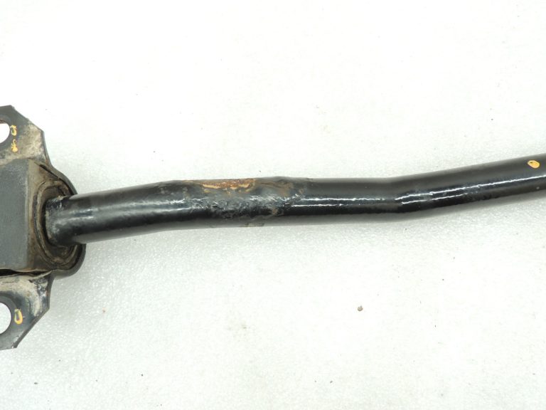 Oriģinālā aprīkojuma Toyota Yaris IV XP210 priekšējais stabilizators 48804K0030