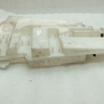 Oriģinālā BMW F07 F10 F18 Mazgāšanas ūdens tvertne Ūdens tvertne 61667269668