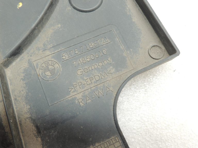 Oriģinālā BMW 5. sērijas F10 F11 Aizmugures aizsargs Aizmugures kreisā apakšējā aizsargs 7186721