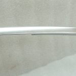 Oriģinālā BMW 5. sērijas F10 aizmugurējā labā durvju līstes augšējā hroma daļa 51357182300 7182300