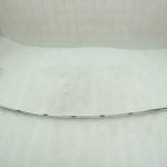 Oriģinālā BMW 5. sērijas F10 aizmugurējā labā durvju līstes augšējā hroma daļa 51357182300 7182300