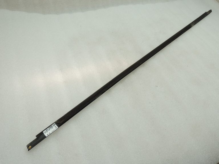 Oriģinālā BMW 5. sērijas F10 F11 F18 durvju līstes priekšējā labā loga līstes 51337182276