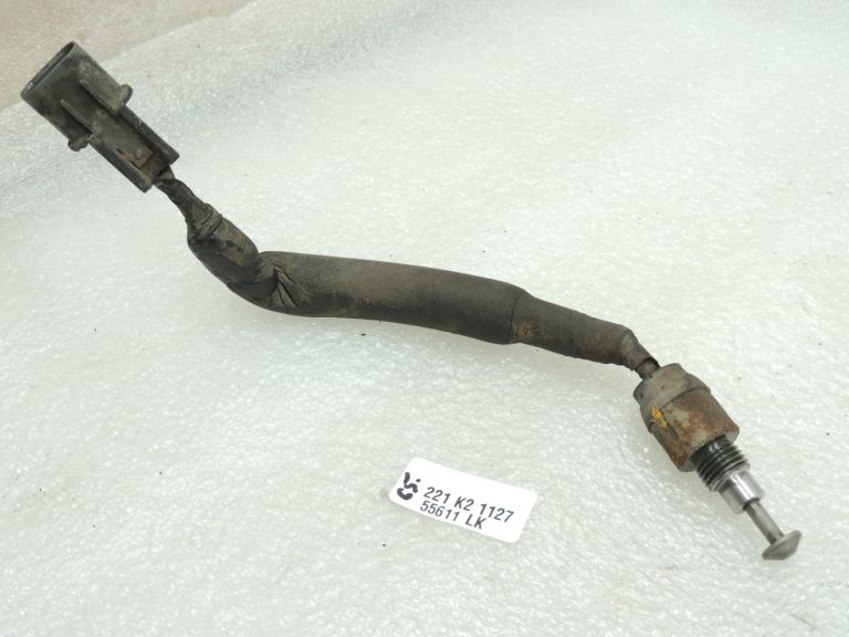 Mitsubishi L200 K74T 2.5TD aizmugurējās ass LSD sensors MB664396