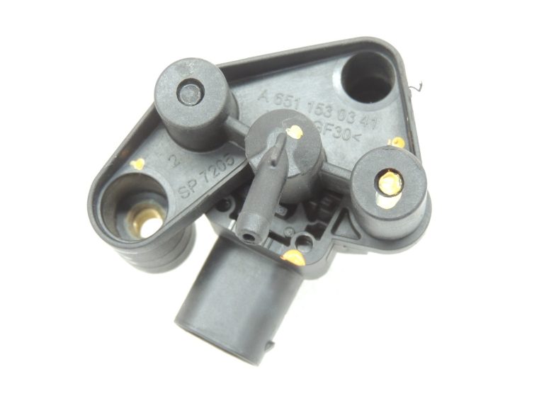 Oriģinālais Mercedes Benz C220d 651.921 Paaugstināta spiediena sensors MAP sensors A0101537228