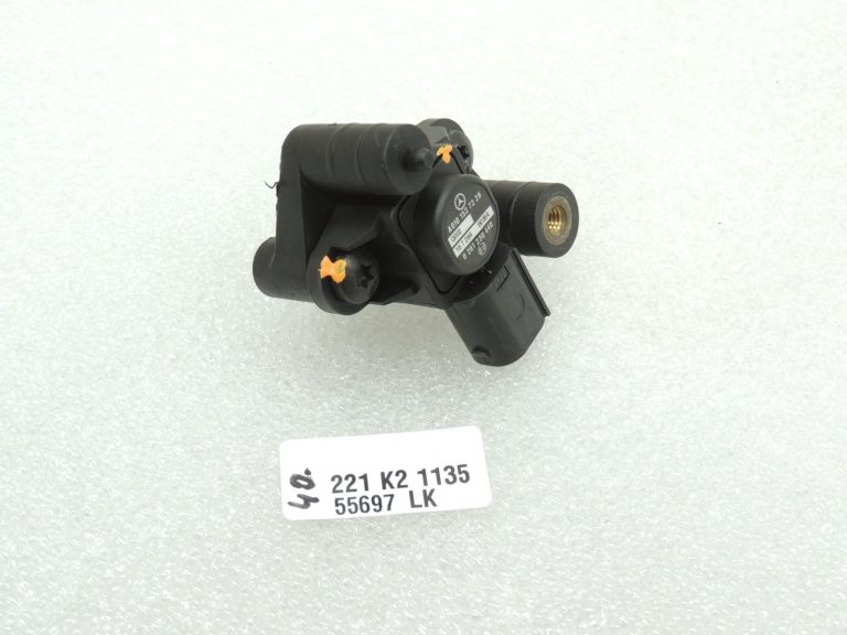 Oriģinālais Mercedes Benz C220d 651.921 Paaugstināta spiediena sensors MAP sensors A0101537228