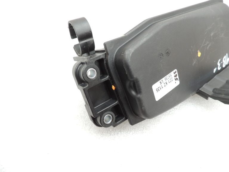 Oriģinālā Mercedes Benz C220d 651.921 Spiediena tvertne Vakuuma spiediena tvertne A6510701000