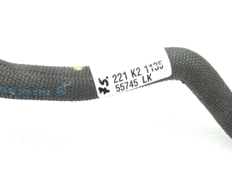Oriģinālā Mercedes Benz C220d 651.921 Ūdens šļūtene dzesēšanas šķidruma šļūtene A6512000358