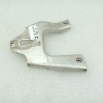 Oriģinālā aprīkojuma Mercedes Benz W205 Radiatora balsts priekšējais labais A2056204100