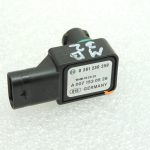 Mercedes W205 C63 AMG M117 ieplūdes kolektora spiediena sensors paaugstināta spiediena sensors A0071530528