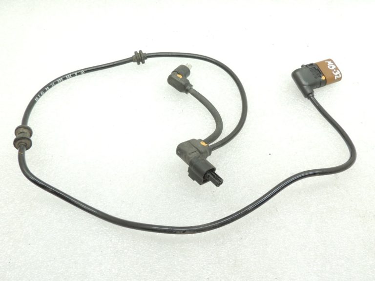 Oriģinālā Mercedes W205 C63 AMG M117 priekšējās ass elektroinstalācijas siksna kreisā A2055403706
