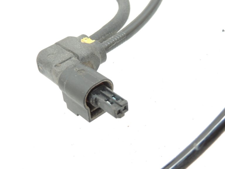 Oriģinālā Mercedes W205 C63 AMG M117 priekšējās ass elektroinstalācijas siksna kreisā A2055403706
