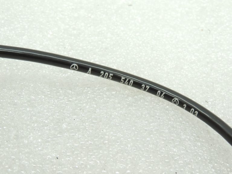 Oriģinālā Mercedes W205 C63 AMG M117 priekšējās ass elektroinstalācijas siksna kreisā A2055403706