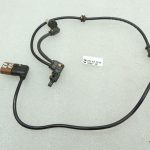 Oriģinālā Mercedes W205 C63 AMG M117 priekšējās ass elektroinstalācijas siksna kreisā A2055403706