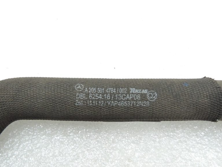 Oriģinālā Mercedes Benz W205 dzesēšanas šķidruma caurule Dzesēšanas šķidruma šļūtene A2055014784