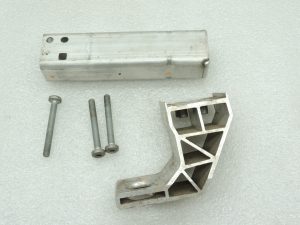 Oriģinālais Mercedes Benz W205 priekšējais kreisais radiatora balsts A2055014120