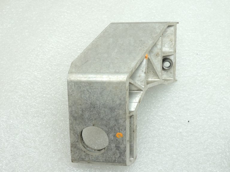Oriģinālais Mercedes Benz W205 priekšējais kreisais radiatora balsts A2055014120