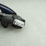 Oriģinālais Mercedes W205 aizmugurējais labās puses ārdurvju rokturis 890U Canvasite Blue A0997601800