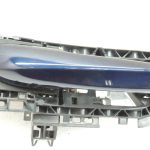 Oriģinālais Mercedes W205 aizmugurējais labās puses ārdurvju rokturis 890U Canvasite Blue A0997601800