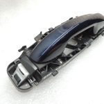 Oriģinālais Mercedes W205 aizmugurējais labās puses ārdurvju rokturis 890U Canvasite Blue A0997601800