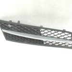 BMW 5. sērijas F10 F11 bampera gaisa ieplūdes režģis labajā pusē 51117200700 51117231860