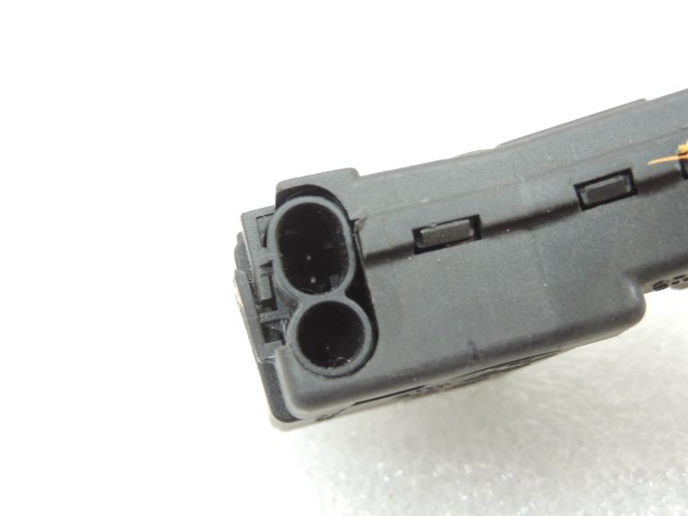 Oriģinālais BMW F07 F10 F11 F11 F25 Akumulatora negatīvais kabelis IBS negatīvais kabelis 61219302356