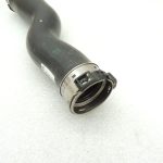 Oriģinālā BMW F07 F10 F11 2.0D N47N N47D20C Uzpildes gaisa šļūtene pa labi 11617810614