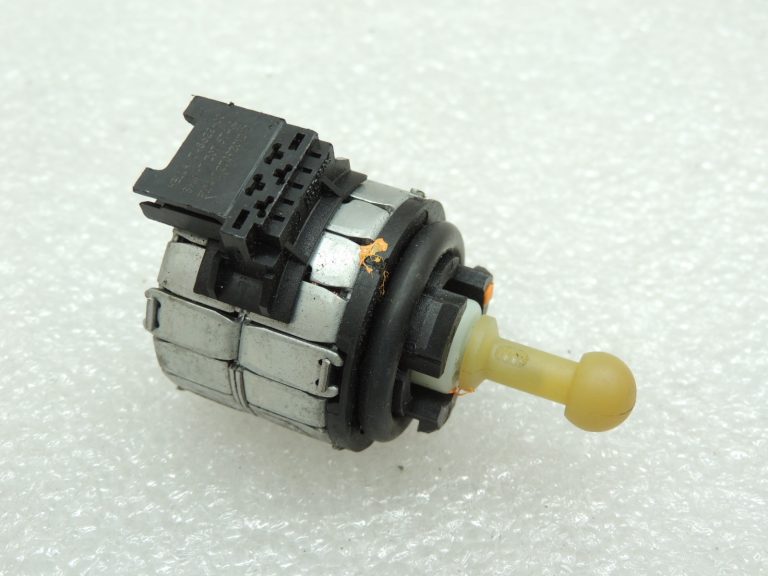 OEM BMW 5. sērijas F10 F11 E70 priekšējo lukturu piedziņa priekšējo lukturu nolīdzināšana 7207574