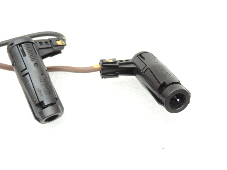 Oriģinālā BMW N47N F10 F11 F20 F21 F30 F30 F31 F25 F25 F15 kvēlspuldžu sveču instalācija 12518583657