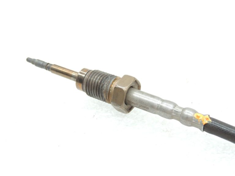 Oriģinālais BMW F10 F11 F25 F07 N47N N57 Izplūdes gāzu temperatūras sensors EGT 13627805607