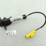 Oriģinālā BMW F10 F11 F06 F06 F12 F01 F12 F01 F02 Motora pārsega slēdzene pa kreisi 51237263055