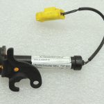 Oriģinālā BMW F10 F11 F06 F06 F12 F01 F12 F01 F02 Motora pārsega slēdzene pa kreisi 51237263055