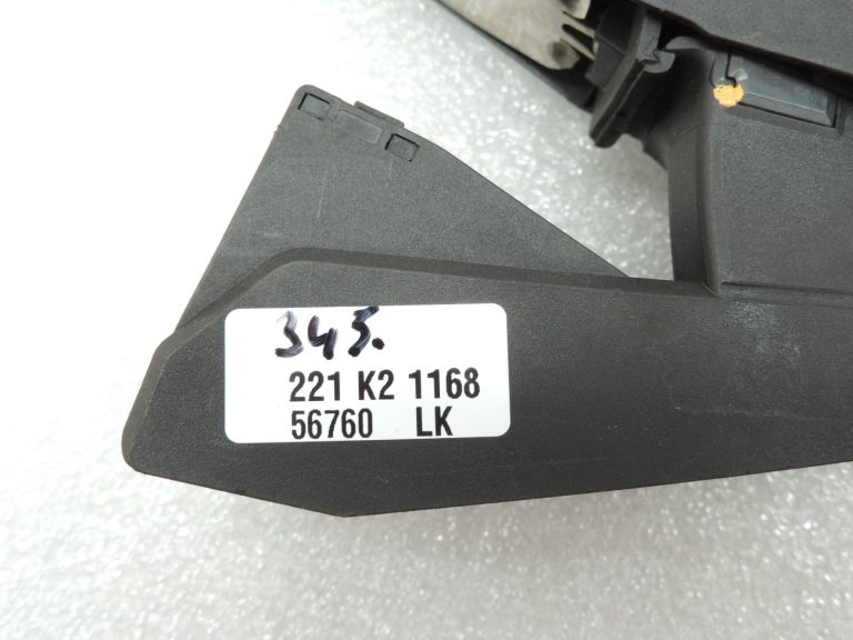 OEM BMW 5. sērijas F10 F11 F07 E90 E83 F01 Paātrinātāja pedālis Paātrinātāja pedālis 35426858574