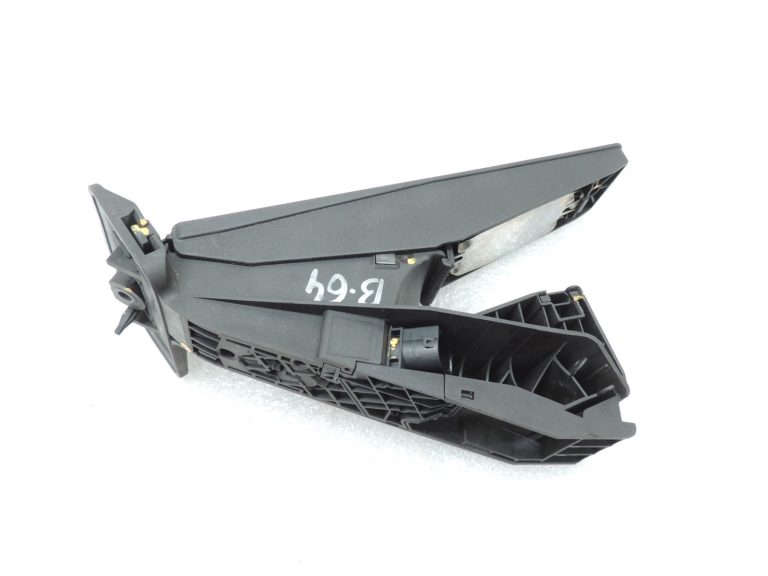 OEM BMW 5. sērijas F10 F11 F07 E90 E83 F01 Paātrinātāja pedālis Paātrinātāja pedālis 35426858574