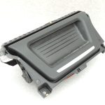 Oriģinālā BMW 5. sērijas F10 F11 centrālās konsoles priekšējā pelnu trauksme 51169171558