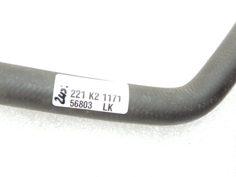Oriģinālā BMW F07 F10 F11 2.0D N47N Dzesēšanas ūdens šļūtene Ūdens šļūtene 17127809819