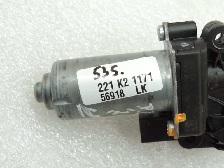 Oriģinālā aprīkojuma Mercedes W205 X253 W213 W463 sēdekļa regulēšanas servomotors pa labi A0009102509