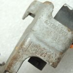 Oriģinālais Mercedes W205 aizmugurējās ass līmeņa sensors ar sakabi A0009053704