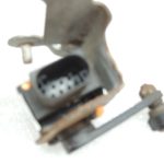 Oriģinālais Mercedes W205 aizmugurējās ass līmeņa sensors ar sakabi A0009053704