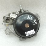Oriģinālais Mercedes Benz OM651 motora dzesēšanas ūdens sūknis A6512006001