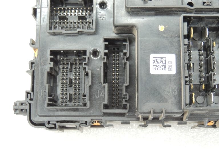 Ford Ranger P375 TKE BCM vadības bloka drošinātāju kārba FU5T-15604-CAL