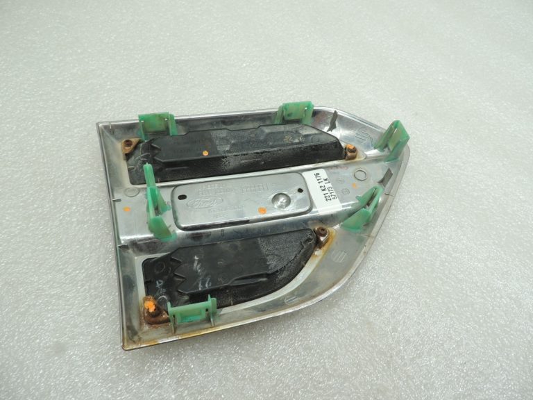 Ford Ranger P375 TKE Aizmugurkaula priekšējais kreisais režģis EB3B-16G001-CD