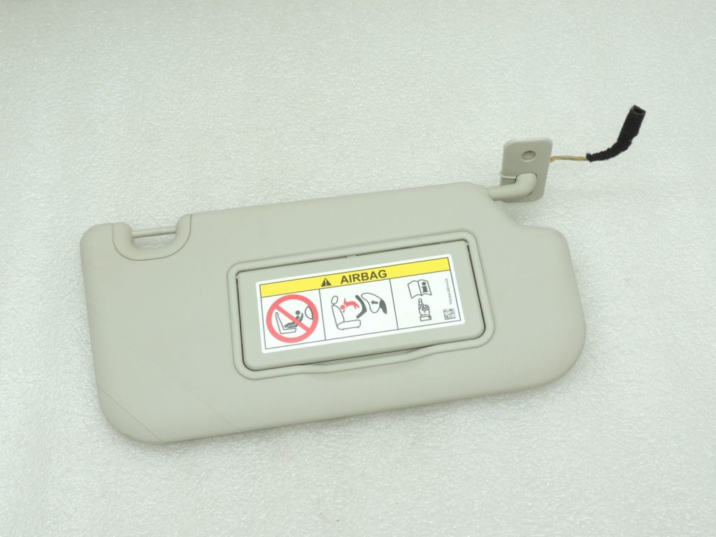 Ford Ranger P375 TKE Saules aizsarglīdzeklis labajā pusē EB3B-2104100-BL3BMA