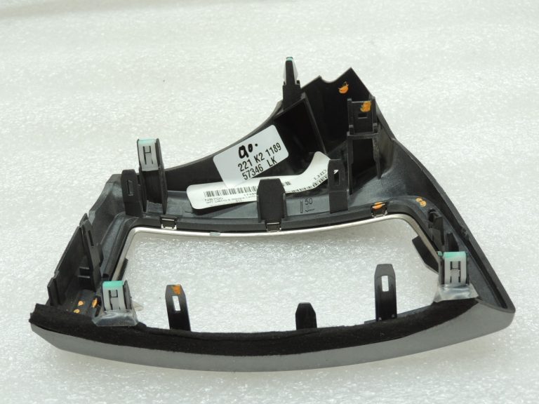 Ford Ranger P375 TKE Instrumentu paneļa vāks kreisais centrālais EB3B-41045J78-HDW