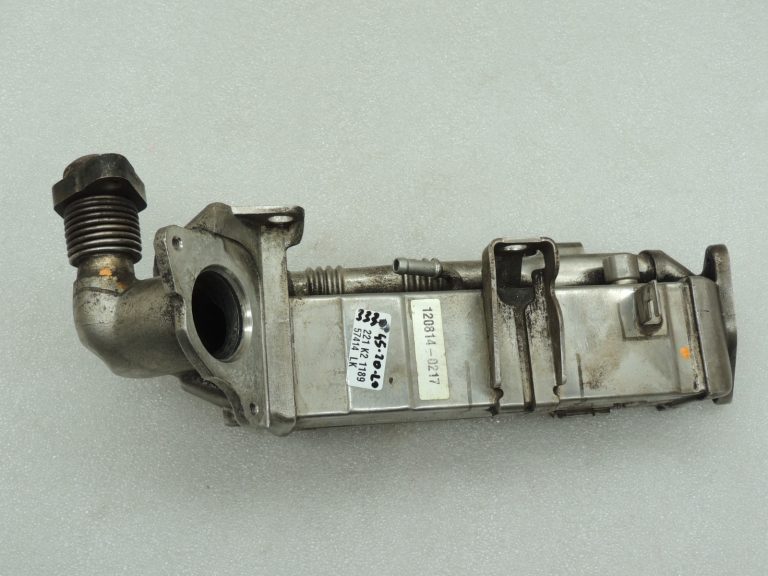 Oriģinālais BMW N47N N57N EGR dzesētāja korpuss 11717822350