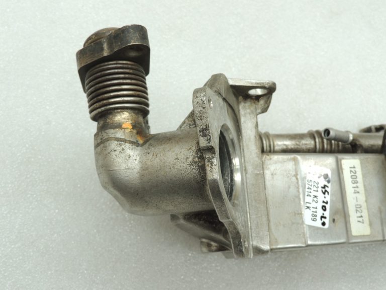 Oriģinālais BMW N47N N57N EGR dzesētāja korpuss 11717822350