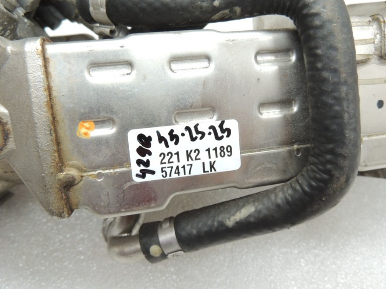 Oriģinālais BMW N47N N57N EGR vārsta radiatora korpuss 11717823210
