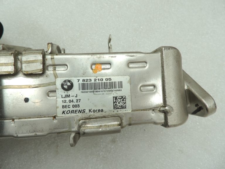 Oriģinālais BMW N47N N57N EGR vārsta radiatora korpuss 11717823210